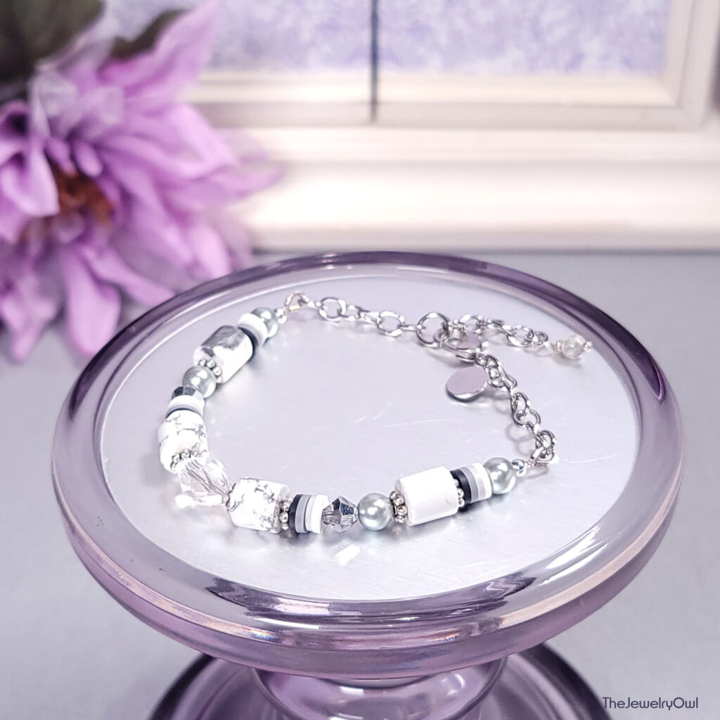 Black and White Howlite Bracelet by The Jewelry Owl (thejewelryowl)